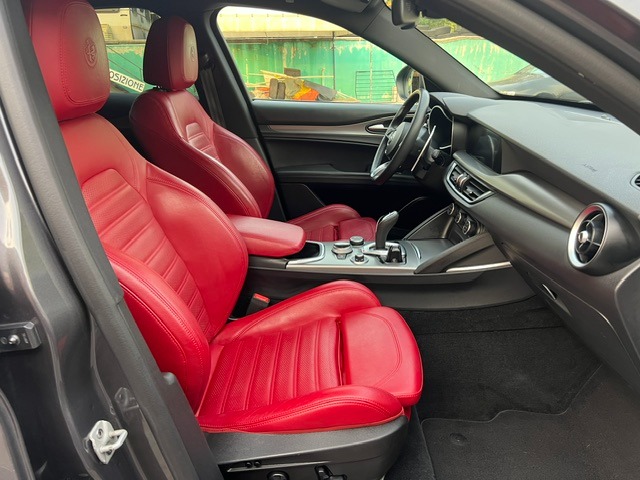 Alfa Stelvio 2.2 TD 210CV AT8 Q4 Veloce Tetto Apribile - immagine 11