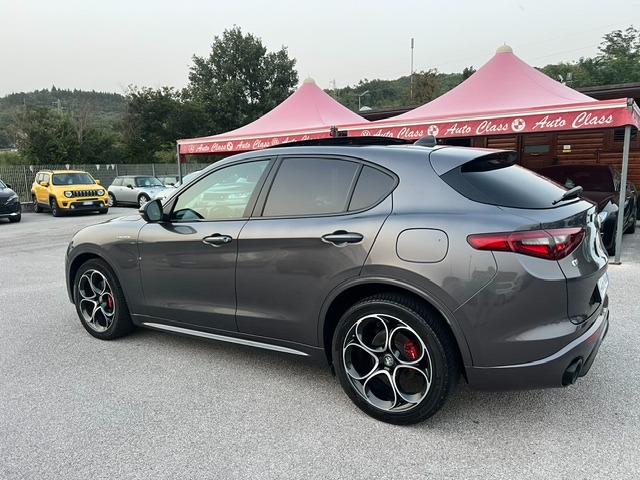 Alfa Stelvio 2.2 TD 210CV AT8 Q4 Veloce Tetto Apribile - immagine 1