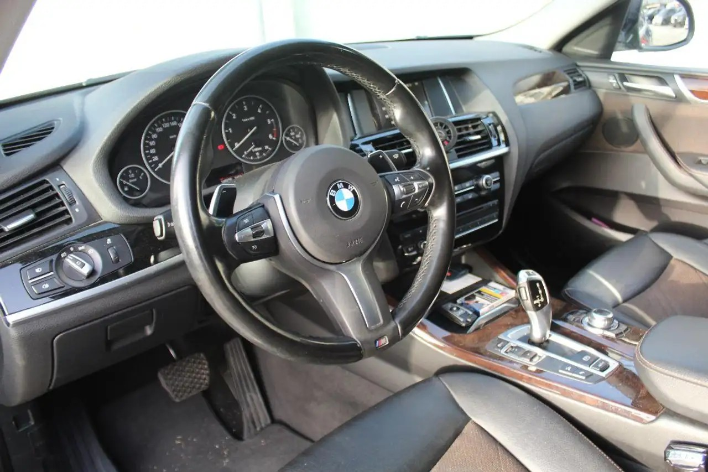 BMW X4 xDrive20d Business Advantage Aut. - immagine 5