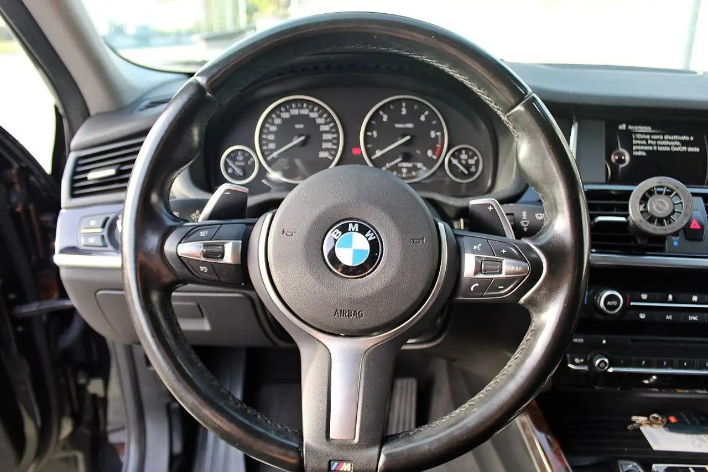 BMW X4 xDrive20d Business Advantage Aut. - immagine 4