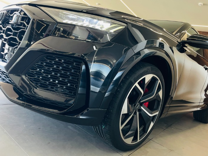 Audi RS Q8 40 TFSI 600cv MHEV Quattro Tip Tronic - immagine 15
