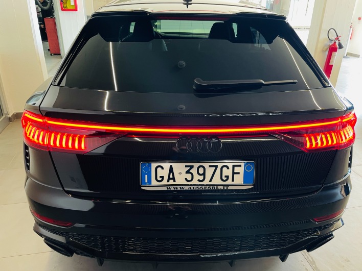 Audi RS Q8 40 TFSI 600cv MHEV Quattro Tip Tronic - immagine 16