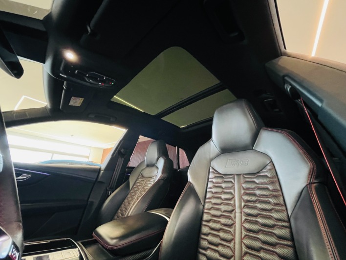 Audi RS Q8 40 TFSI 600cv MHEV Quattro Tip Tronic - immagine 3