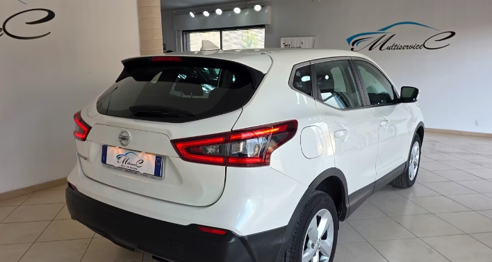 Nissan Qashqai 1.5 dCi 115 CV DCT N-Connecta - immagine 11