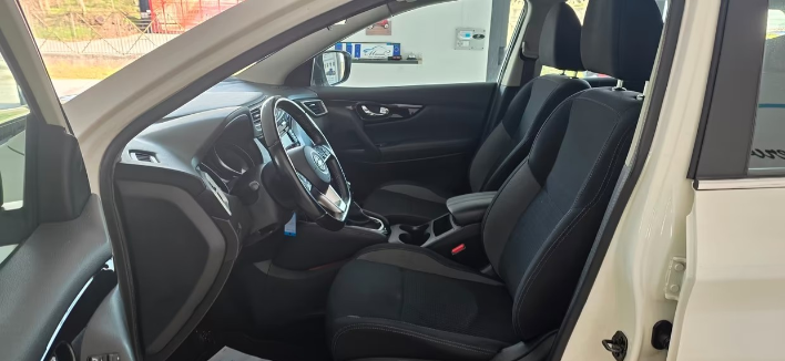 Nissan Qashqai 1.5 dCi 115 CV DCT N-Connecta - immagine 10