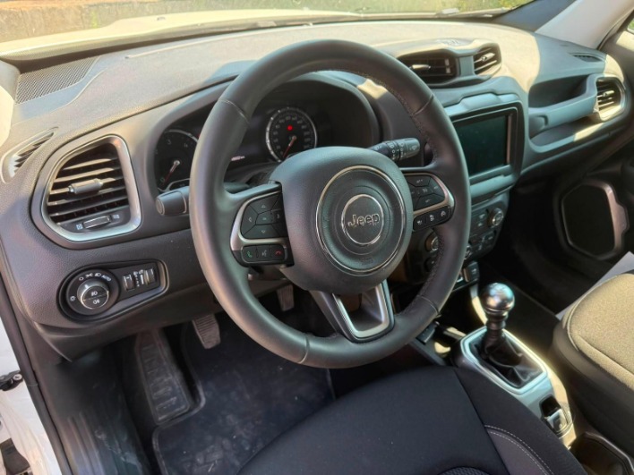 Jeep Renegade Limited 1.6 130 CV - immagine 8