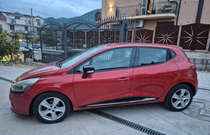 Renault Clio dCi 8V 90CV EDC Start&Stop 5 porte En - immagine 7