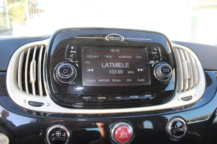 Fiat 500 1.0 Hybrid - immagine 3