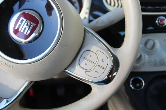 Fiat 500 1.0 Hybrid - immagine 4