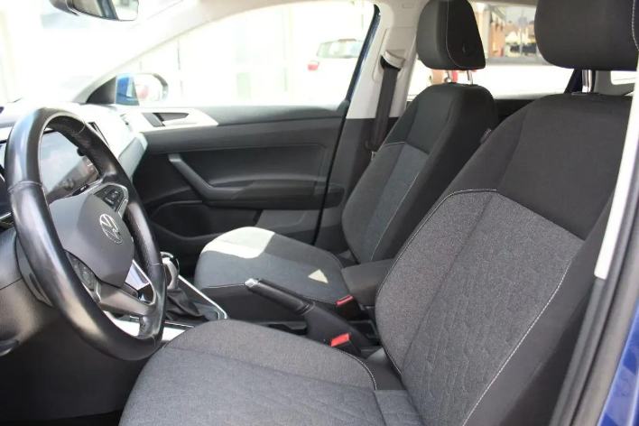Volkswagen Taigo 1.0 TSI 110 CV DSG Life - immagine 5