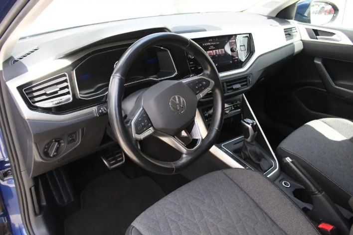 Volkswagen Taigo 1.0 TSI 110 CV DSG Life - immagine 4