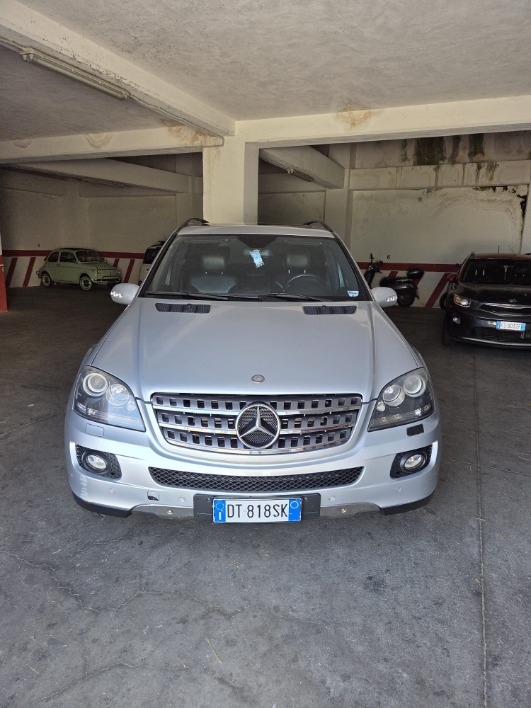 Mercedes-Benz ML320 4MATIC CDI 2009 - immagine 1
