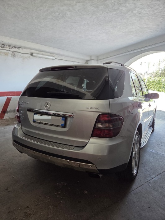 Mercedes-Benz ML320 4MATIC CDI 2009 - immagine 5