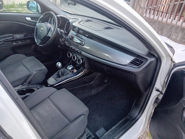 Alfa romeo Giulietta 1.6.jtd - immagine 4