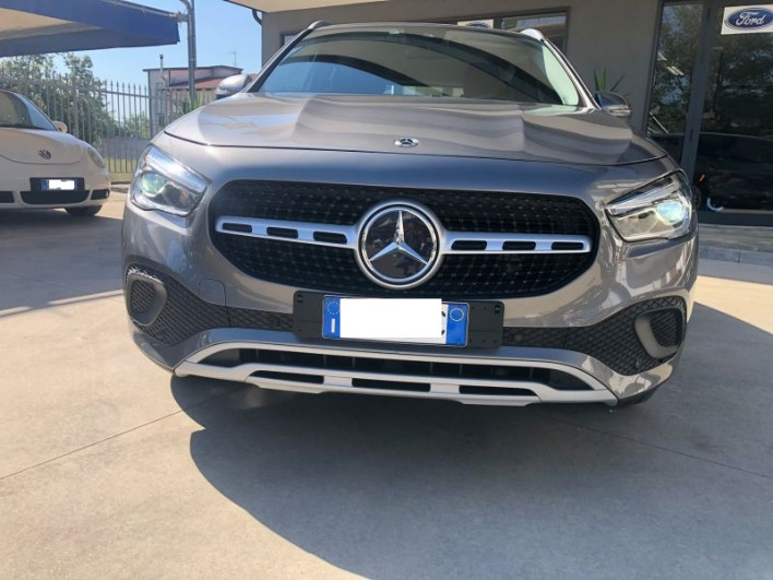 Mercedes-Benz GLA 200d Automatic 2022 - immagine 6