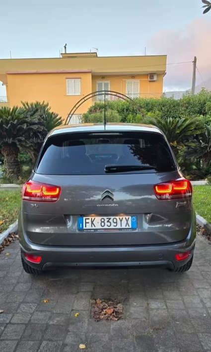 Citroen C4 Picasso BlueHDi 120 S&S Shine - immagine 8
