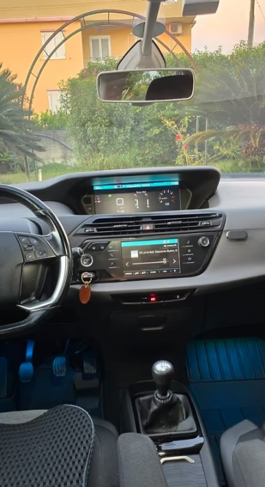 Citroen C4 Picasso BlueHDi 120 S&S Shine - immagine 5
