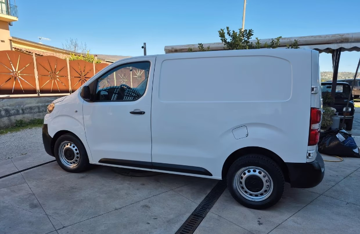 Citroen Jumpy 2.0 BlueHDi 140 S&S PL-TN Furgone M - immagine 10