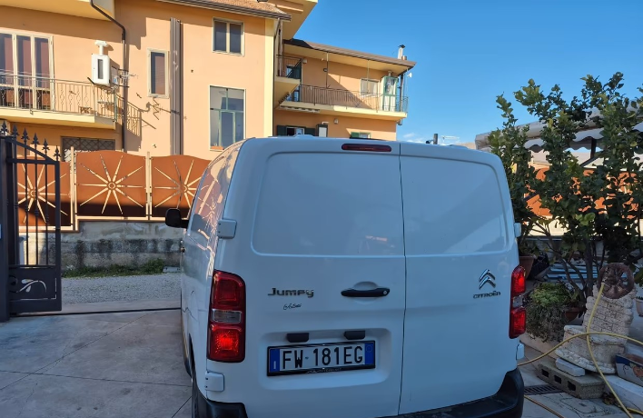 Citroen Jumpy 2.0 BlueHDi 140 S&S PL-TN Furgone M - immagine 8