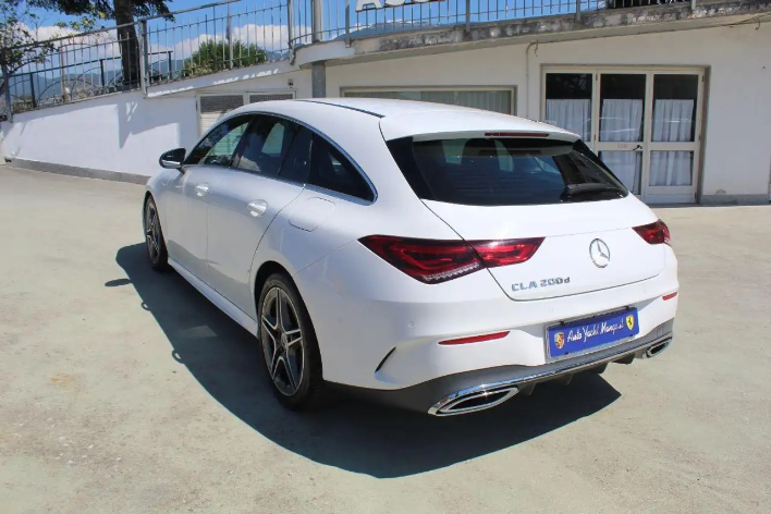 Mercedes-Benz CLA 200 d Aut. Shooting Brake Sport - immagine 11