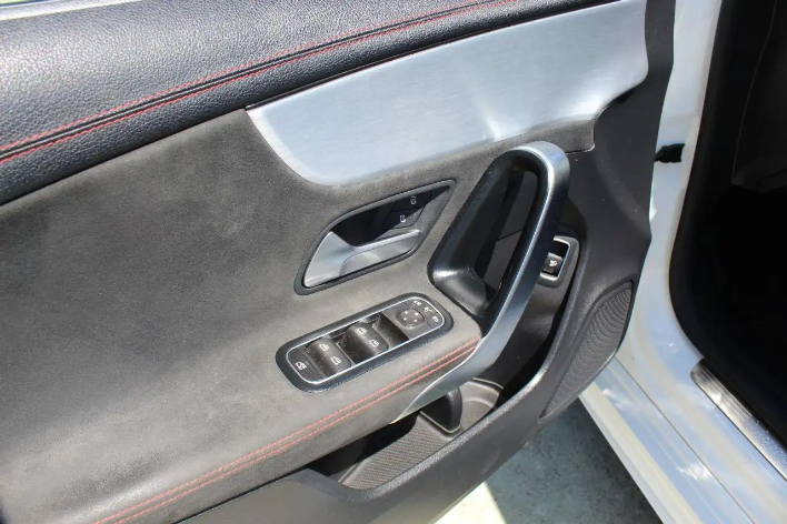 Mercedes-Benz CLA 200 d Aut. Shooting Brake Sport - immagine 8