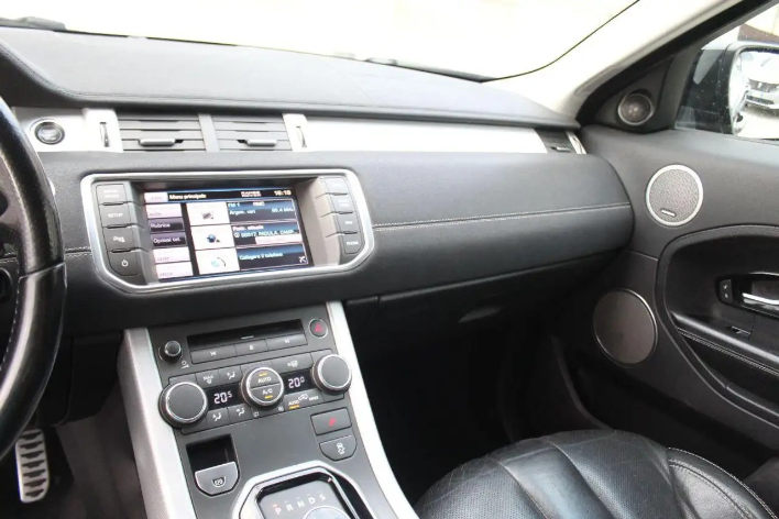 Land Rover Range Rover Evoque 2.2 TD4 5p. Pure Tech Pack - immagine 2