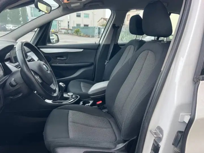BMW 216 216d 5p.ti - immagine 8
