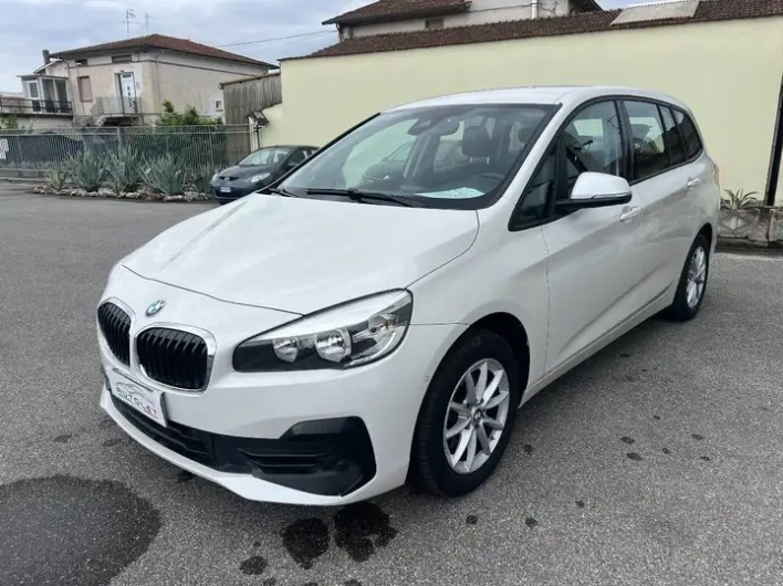 BMW 216 216d 5p.ti - immagine 11
