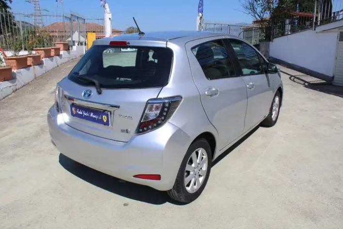 Toyota Yaris 1.5 Hybrid 5p. Style - immagine 10