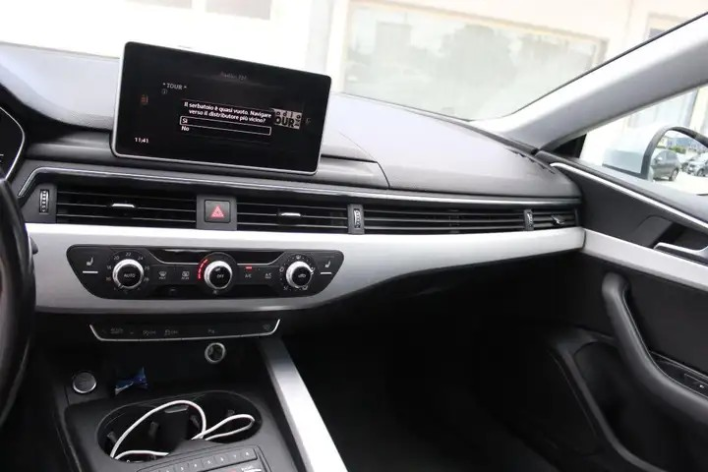 Audi A5 SPB 2.0 TDI 190 CV clean diesel Bus. - immagine 4