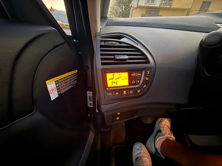 Citroën C4 Picassò 2011 7 posti - immagine 10