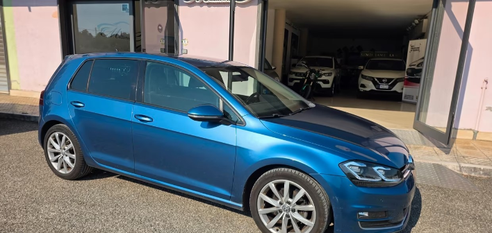 Volkswagen Golf 1.6 TDI DSG 5p. Highline BlueMotio - immagine 5