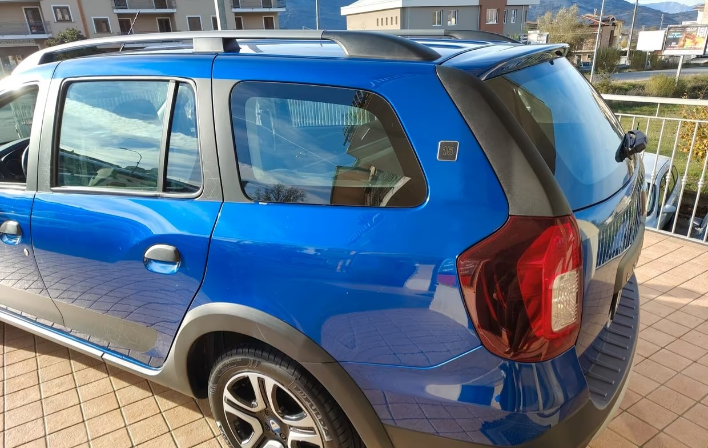 Dacia Logan MCV Stepway 1.5 Blue dCi 95CV Start&St - immagine 11