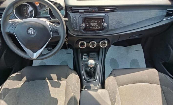 Alfa Romeo Giulietta - immagine 1