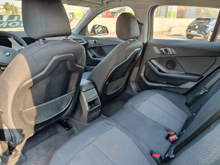 BMW Serie 1 116d 5p. Steptronic Advantage - immagine 7