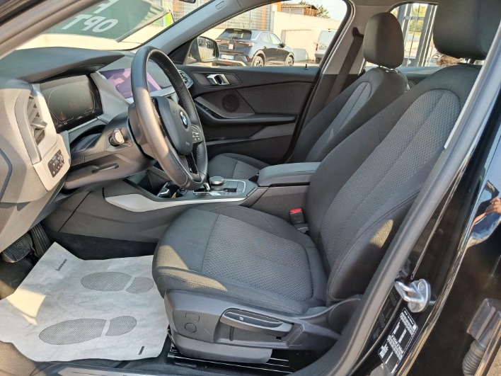 BMW Serie 1 116d 5p. Steptronic Advantage - immagine 6