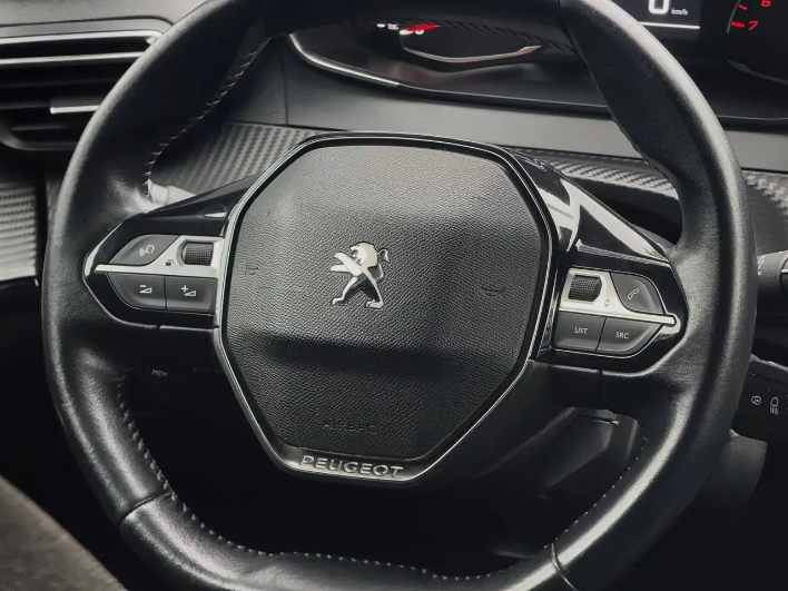 Peugeot 208 1.2 Puretech Active S 75CV - immagine 3