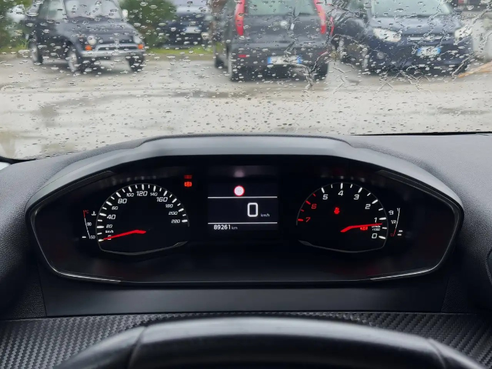 Peugeot 208 1.2 Puretech Active S 75CV - immagine 4