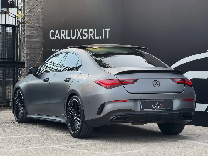 Mercedes-Benz CLA 200 d Coupe AMG Line Premium Plus 150CV - immagine 5