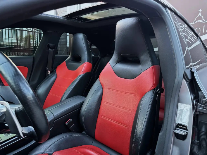 Mercedes-Benz CLA 200 d Coupe AMG Line Premium Plus 150CV - immagine 8