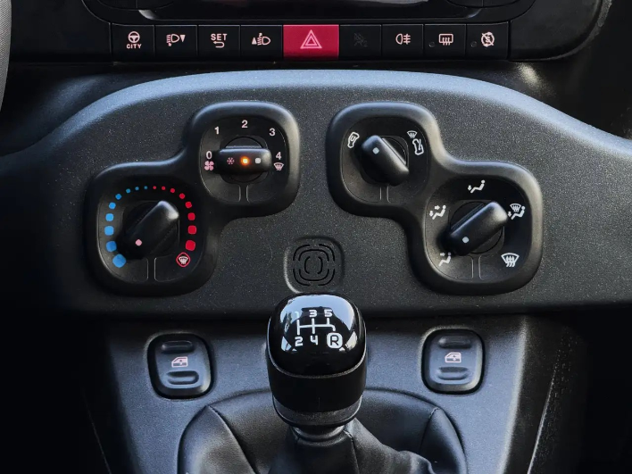 Fiat Panda 1.2 Easy S 69CV | IVA ESPOSTA - immagine 8