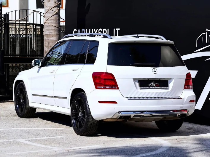 Mercedes-Benz GLK 200 CDI (be) Sport 140CV 2WD Auto - immagine 9