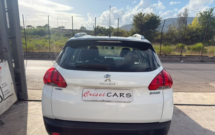 Peugeot 2008 BlueHDi 100cv - immagine 7