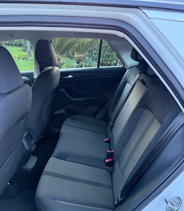 Volkswagen T-Roc 2.0 TDI SCR 150 CV DSG R-Line 202 - immagine 5