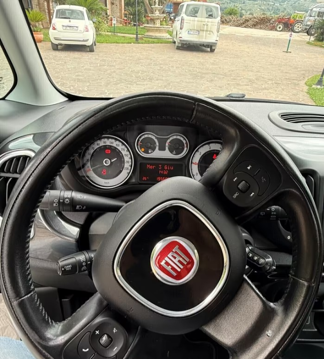 Fiat 500L 1.3 diesel anno 2017 motore nuovo con fa - immagine 3