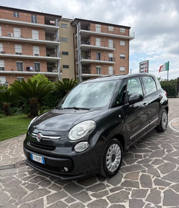 Fiat 500L 1.3 diesel anno 2017 motore nuovo con fa - immagine 12