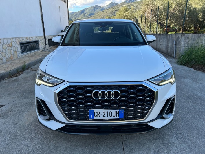 Audi Q3 Sprtback SLine 2.0 Tdi 150 CV - immagine 11