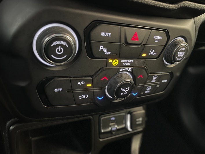 Jeep Renegade 1.0 T3 120cv versione Limited 2WD - immagine 5