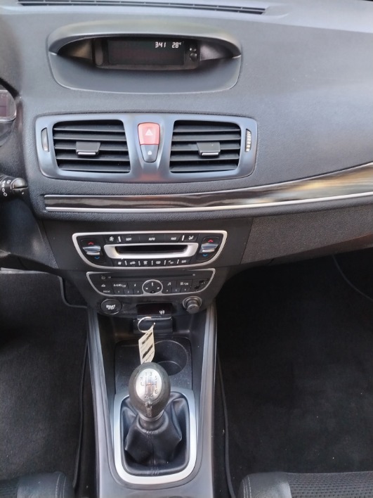 Renault Mégane 1.5 dCi 110cv - immagine 12