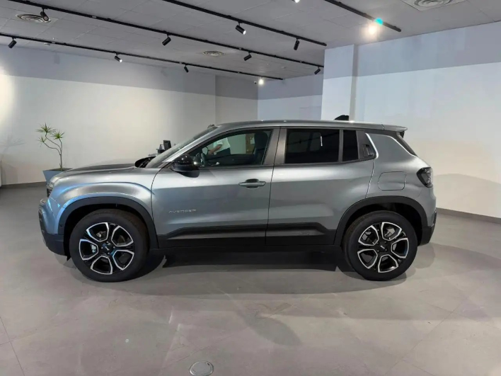 Jeep Avenger 1.2 Turbo 100 CV Summit - immagine 8